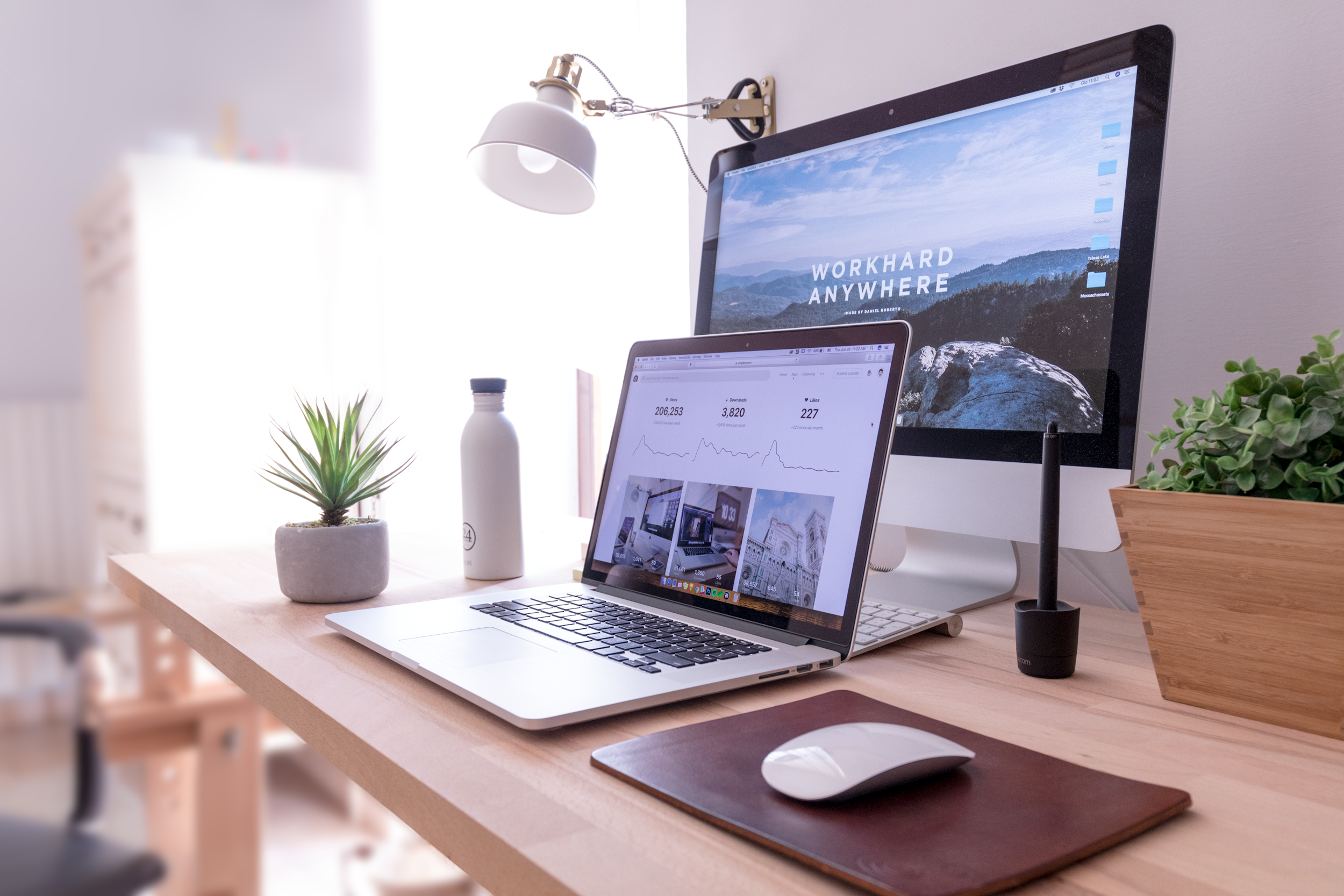 Workstation and screen assessment support